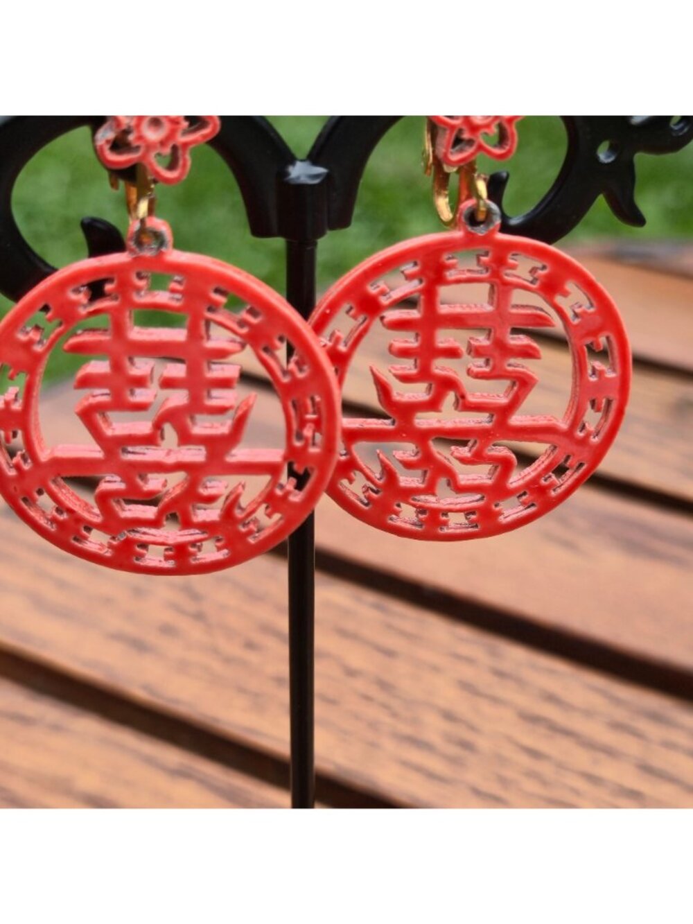 Vintage Chinese Double Happiness Clip-On Dangle Earrings Red Cutout Floral boho - Picture 3 of 10